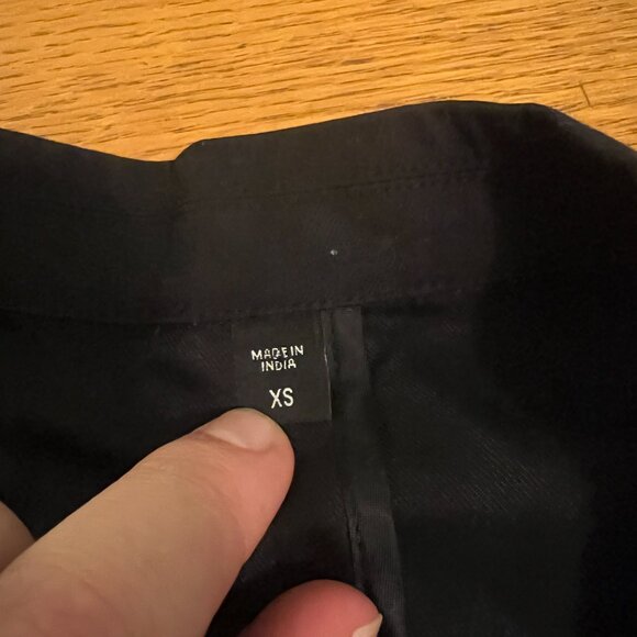 DKNY Black Blazer - Picture 6 of 7